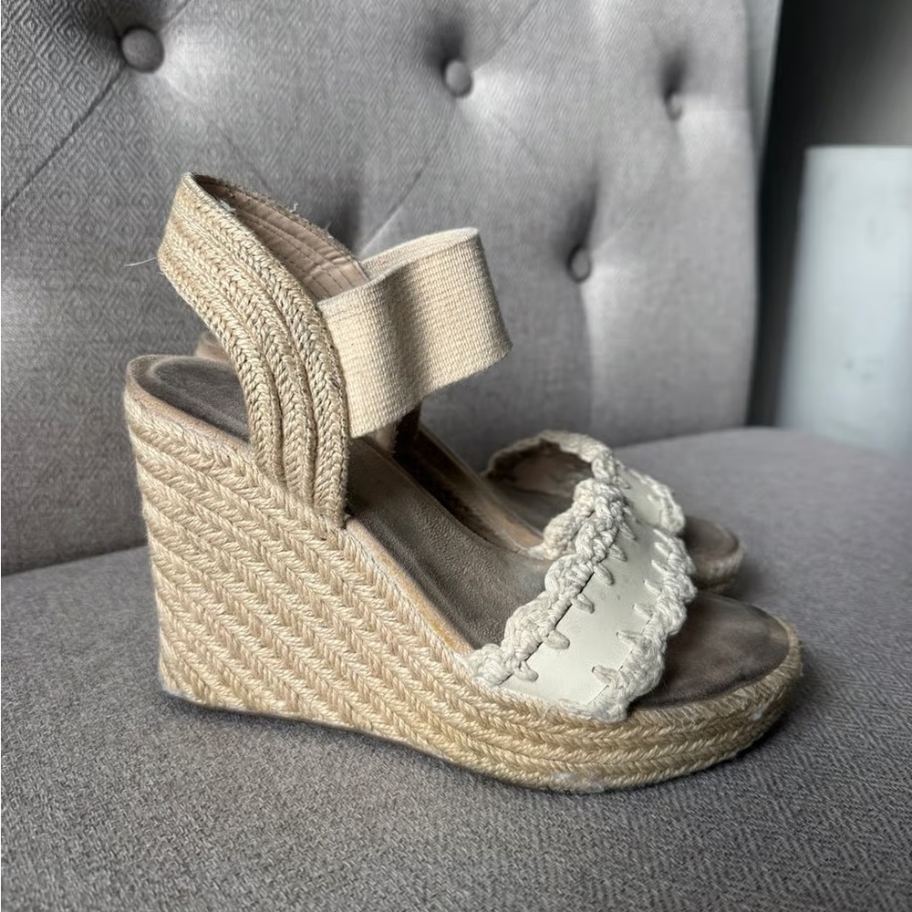 Altar D State Cierrah Stitched Wedge size 6